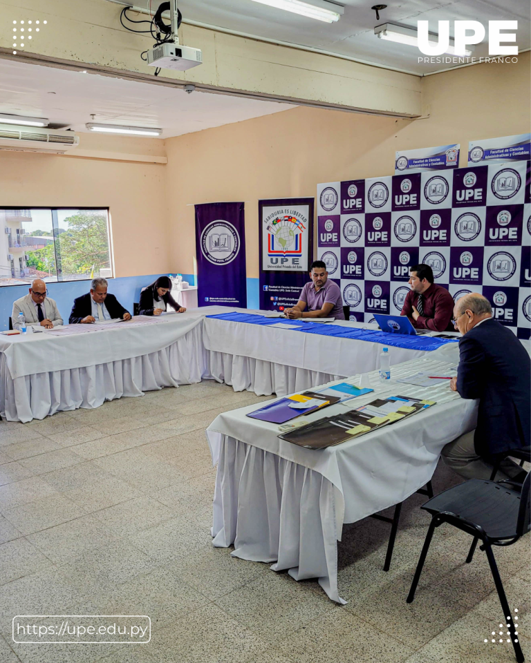 Reunión del Consejo de la Facultad de Ciencias Administrativas y Contables